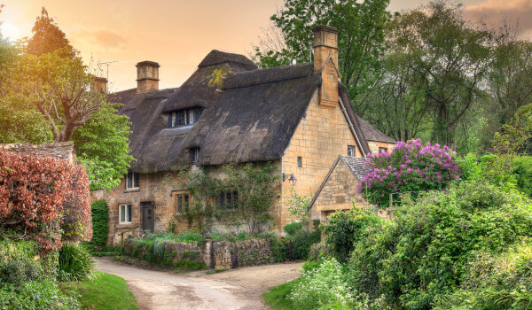 Cotswold Way Hiking Tour England